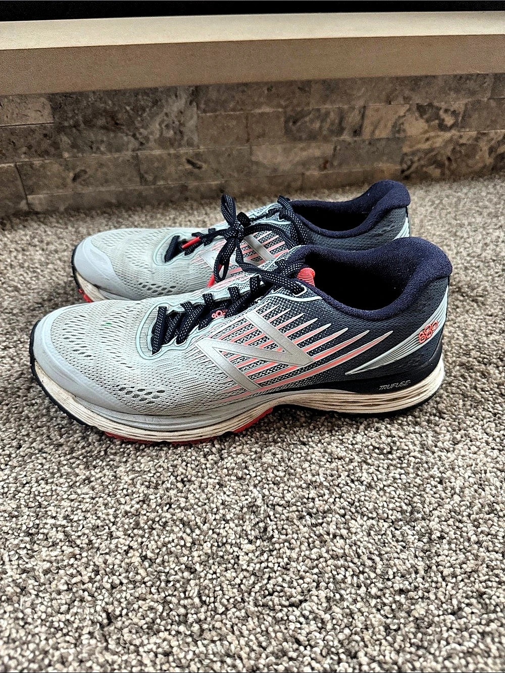 New Balance Fits Women’s 8.5 Running Shoes guc